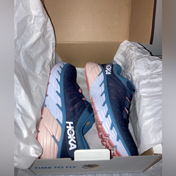 Hoka Gaviota 3 - New in Original Box - Picture 1 of 16